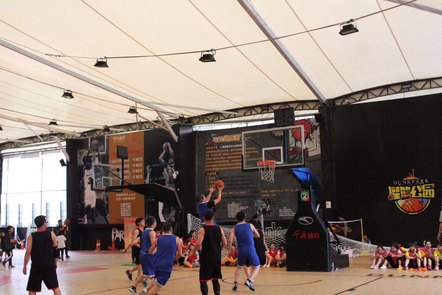 探索之旅 籃球賽事在成都大型活動策劃中的創(chuàng)新與實踐